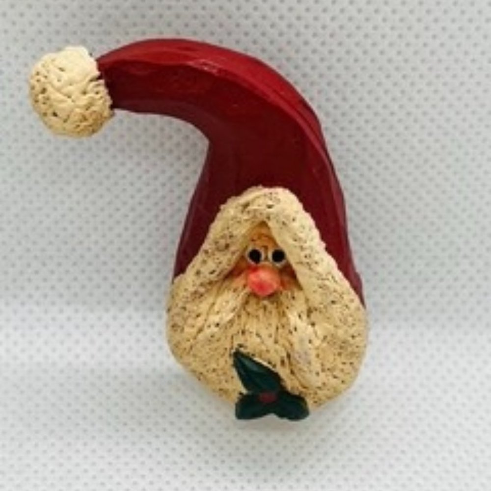 Wood carved Santa brooch